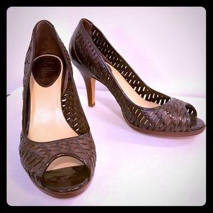 Cole Haan Chocolate Brown Peep-toe Pumps🍫👠
